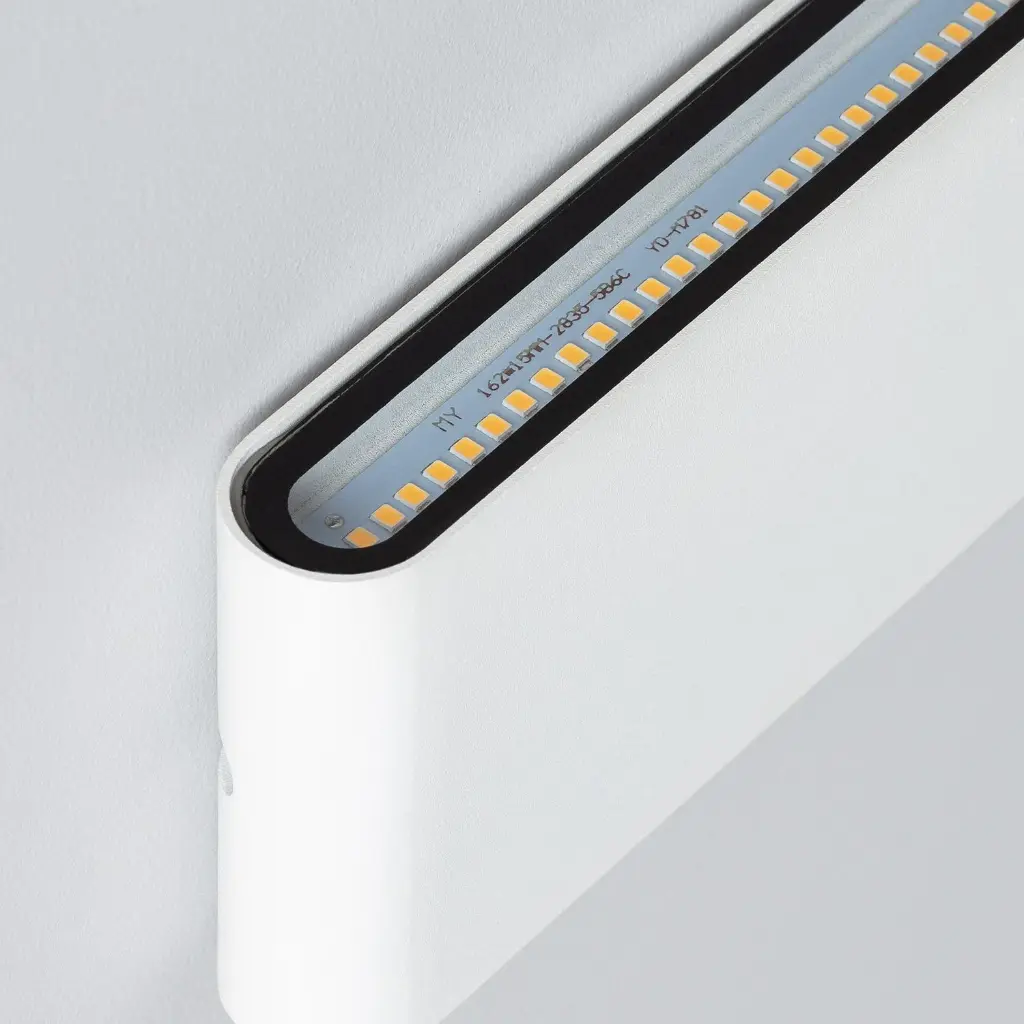aplique-de-pared-exterior-led-12w-aluminio-rectangular-iluminacion-doble-cara-luming-blanco (2).webp