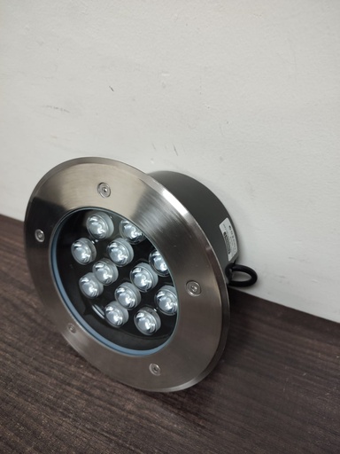 [LED1110029] SPOT DE PISO CIRCULAR 12W  LUZ BLANCA 6000K  AC 100-270V COLOR: PLATEADO